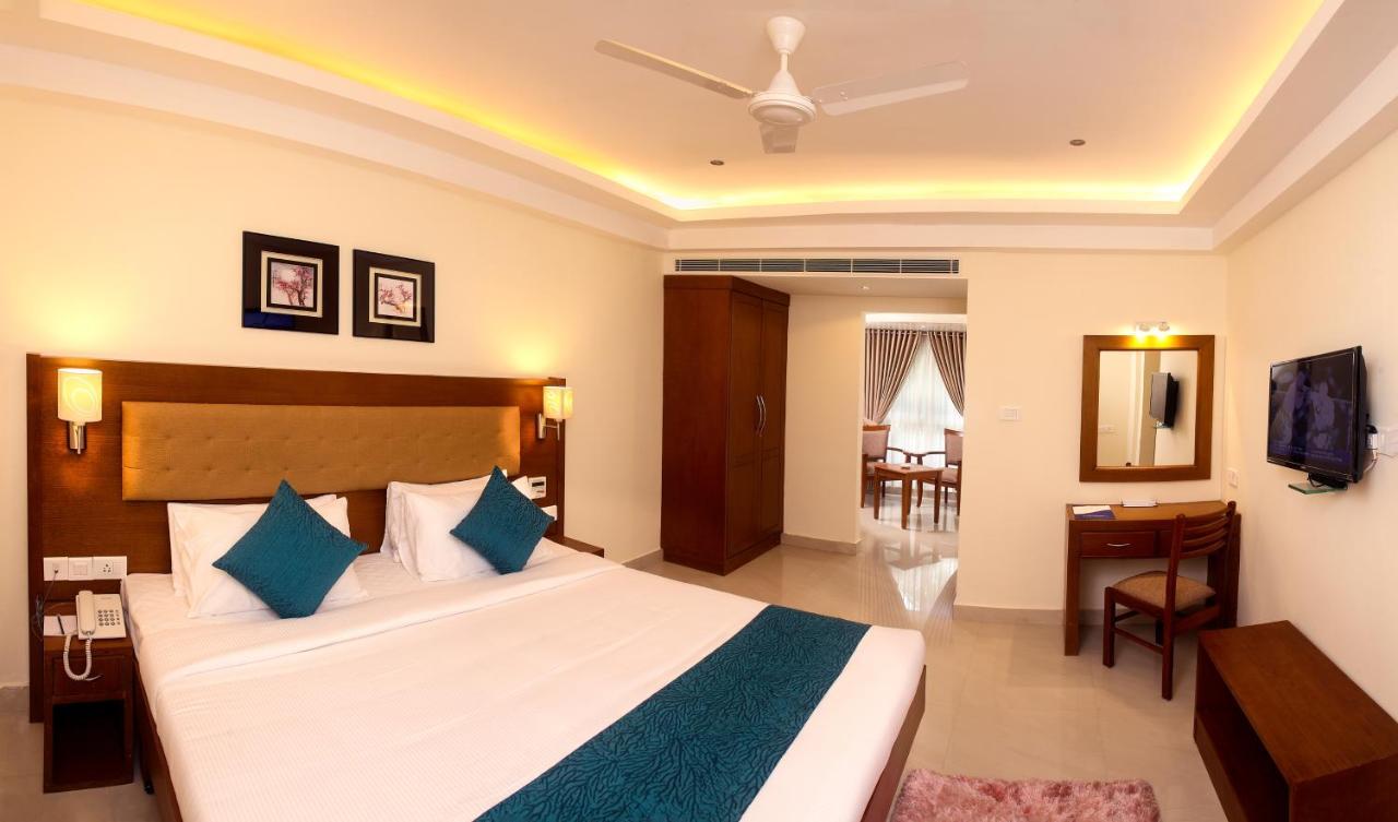 Vishnu Inn Гуруваюр Экстерьер фото