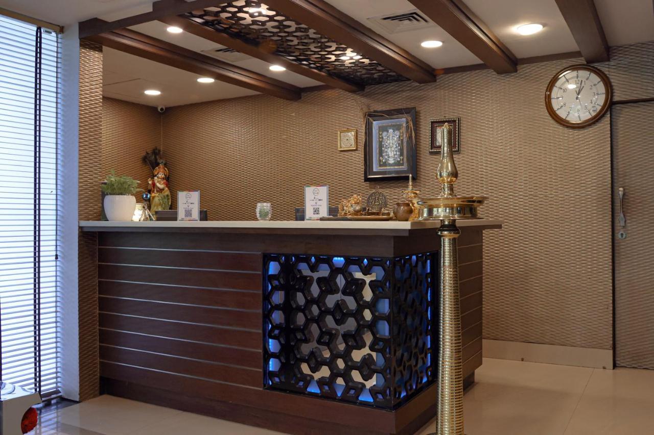 Vishnu Inn Гуруваюр Экстерьер фото