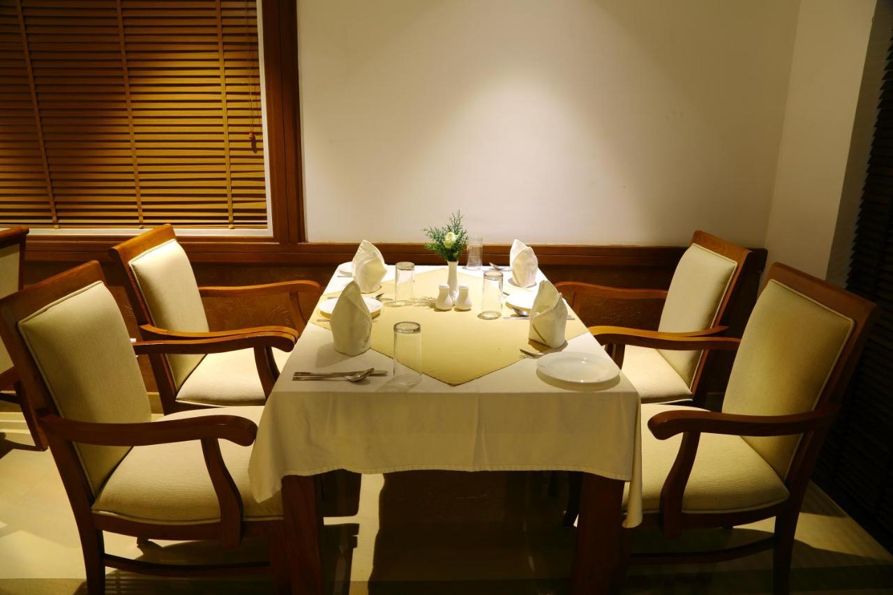 Vishnu Inn Гуруваюр Экстерьер фото